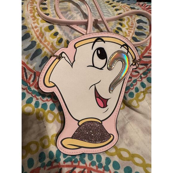 NWOT Disney Parks Beauty and the Beast Chip crossbody coin purse - Picture 1 of 5